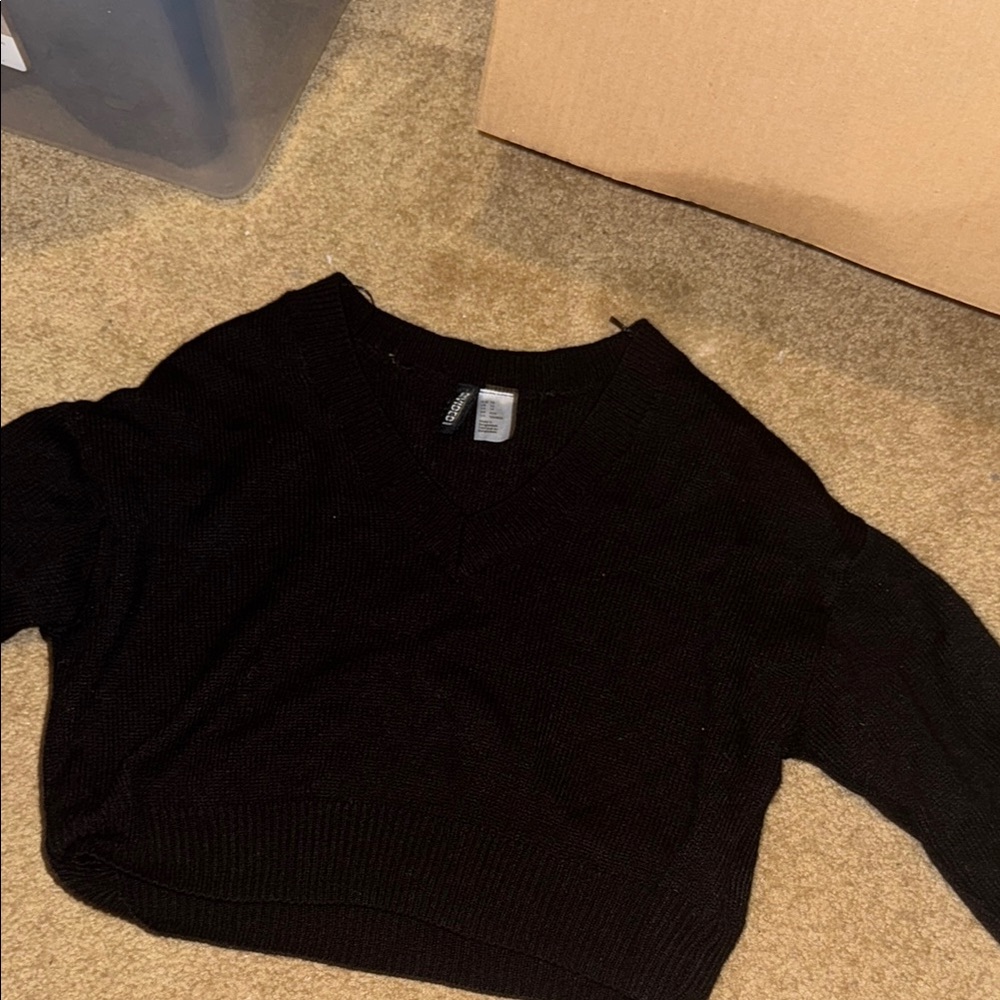 Black V-Neck Women's Sweater long sleeve